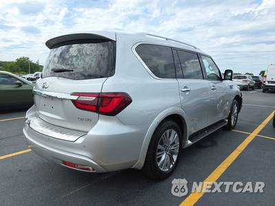 2019 INFINITI QX80 LUXE - zdjęcie 4 z 27 - miniatura