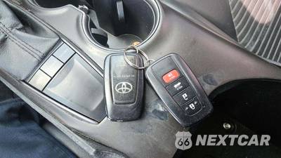 2022 Toyota Camry SE - zdjęcie 21 z 74 - miniatura