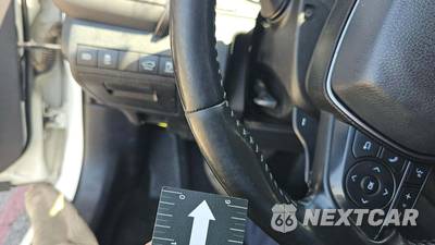 2022 Toyota Camry SE - zdjęcie 33 z 74 - miniatura