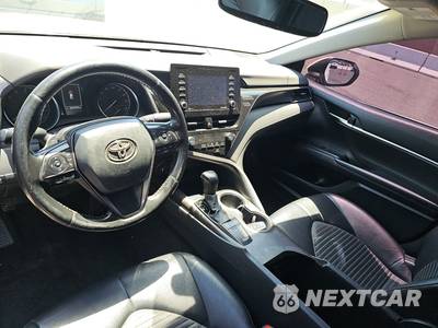 2022 Toyota Camry SE - zdjęcie 11 z 74 - miniatura