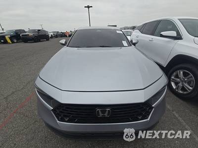 2024 Honda Accord Sedan LX - zdjęcie 2 z 50 - miniatura