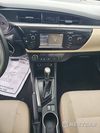 2016 Toyota Corolla LE - zdjęcie 11 z 19 - miniatura