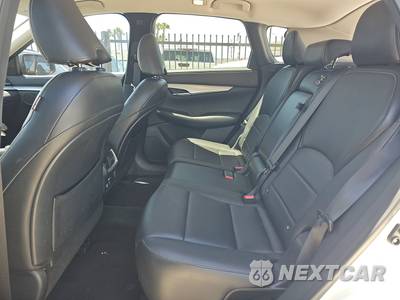 2019 INFINITI QX50 LUXE - zdjęcie 13 z 32 - miniatura