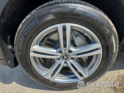 2021 Mercedes-Benz GLC 300 4MATIC - zdjęcie 8 z 21 - miniatura
