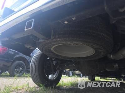 2024 Ford F-150 Lariat Crew Cab Short Bed - zdjęcie 7 z 22 - miniatura