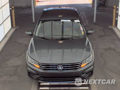 2018 Volkswagen Passat 2.0T R-Line - zdjęcie 2 z 21 - miniatura