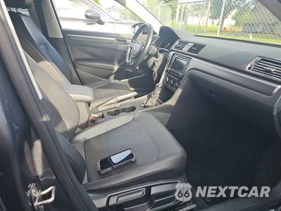 2018 Volkswagen Passat 2.0T R-Line - zdjęcie 8 z 21 - miniatura