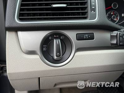 2015 Volkswagen Passat 1.8T Limited Edition - zdjęcie 24 z 32 - miniatura