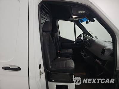 2021 Mercedes-Benz Sprinter 2500 Cargo Van High Roof 170.0" WB - zdjęcie 8 z 28 - miniatura