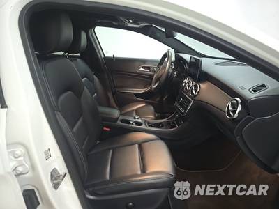 2020 Mercedes-Benz GLA 250 4MATIC - zdjęcie 8 z 36 - miniatura