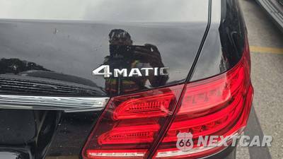 2016 Mercedes-Benz E 350 Luxury 4MATIC Sedan - zdjęcie 21 z 23 - miniatura