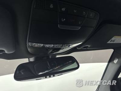 2019 Mercedes-Benz GLC 300 4MATIC - zdjęcie 9 z 37 - miniatura