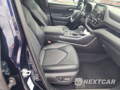 2021 Toyota Highlander XSE - zdjęcie 8 z 22 - miniatura