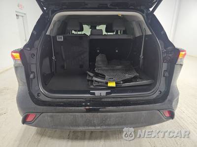 2023 Toyota Highlander LE - zdjęcie 17 z 33 - miniatura