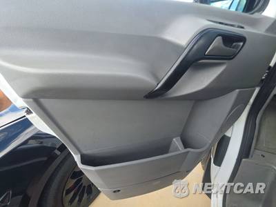 2016 Mercedes-Benz Sprinter 2500 Cargo Van Standard Roof 144.3" WB - zdjęcie 9 z 17 - miniatura