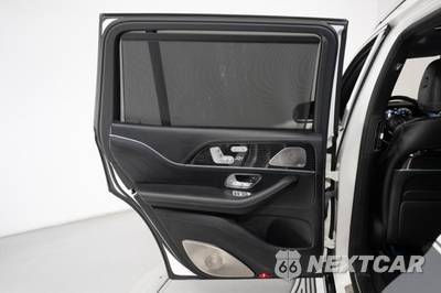 2023 Mercedes-Benz Maybach GLS 600 4MATIC - zdjęcie 46 z 50 - miniatura