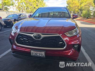 2020 Toyota Highlander XLE - zdjęcie 2 z 22 - miniatura