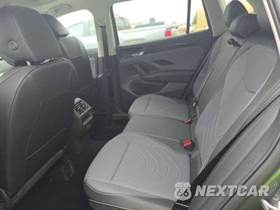 2025 Volkswagen Tiguan SE - zdjęcie 13 z 27 - miniatura
