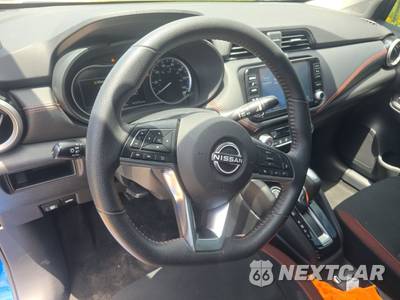 2023 Nissan Versa SR - zdjęcie 10 z 17 - miniatura