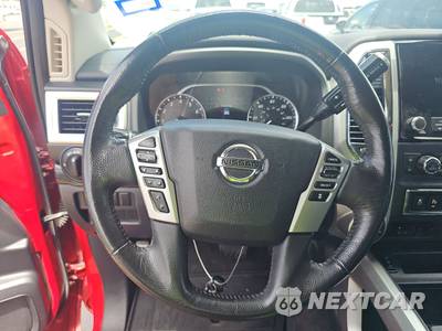 2021 Nissan TITAN SV Crew Cab Short Bed - zdjęcie 10 z 18 - miniatura