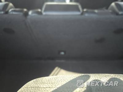 2019 Toyota Highlander SE - zdjęcie 17 z 29 - miniatura