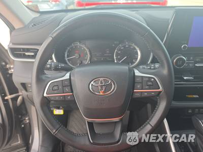 2023 Toyota Highlander XLE - zdjęcie 10 z 22 - miniatura