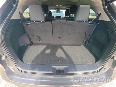 2023 Toyota Highlander XLE - zdjęcie 17 z 22 - miniatura