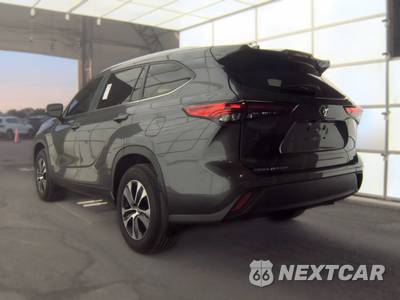 2023 Toyota Highlander XLE - zdjęcie 6 z 22 - miniatura