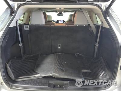 2021 Toyota Highlander XLE - zdjęcie 17 z 27 - miniatura