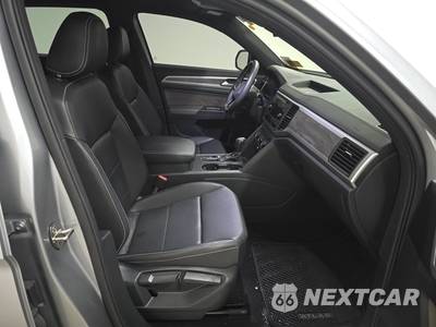 2023 Volkswagen Atlas Cross Sport 2.0T SE - zdjęcie 8 z 23 - miniatura