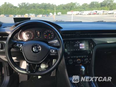 2022 Volkswagen Passat 2.0T R-Line - zdjęcie 11 z 26 - miniatura
