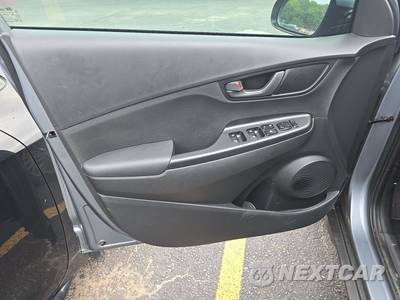 2021 Hyundai Kona SEL - zdjęcie 9 z 27 - miniatura
