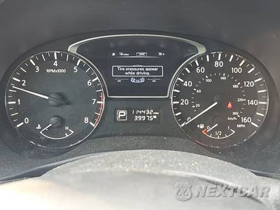 2014 Nissan Pathfinder SL - zdjęcie 12 z 18 - miniatura