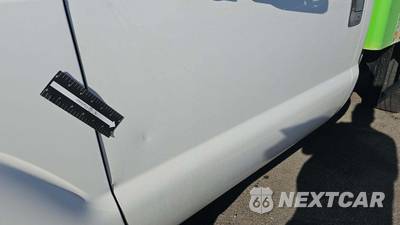 2014 Ford Super Duty F-350 Cab Chassis XL Regular Cab - zdjęcie 24 z 31 - miniatura