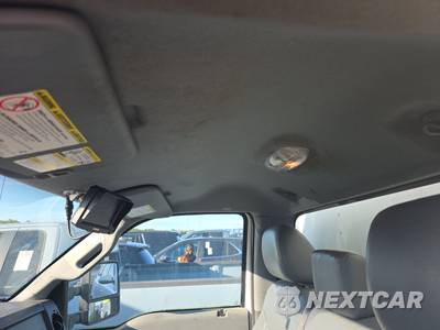 2014 Ford Super Duty F-350 Cab Chassis XL Regular Cab - zdjęcie 16 z 31 - miniatura