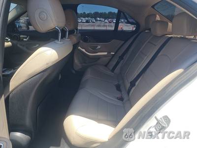 2017 Mercedes-Benz C 300 Sedan - zdjęcie 13 z 22 - miniatura