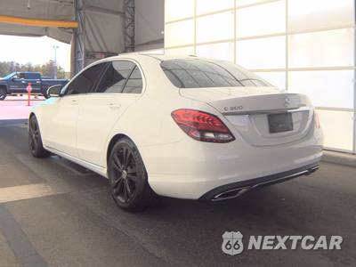2017 Mercedes-Benz C 300 Sedan - zdjęcie 6 z 22 - miniatura