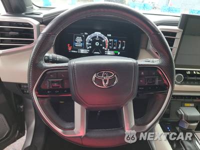 2024 Toyota Sequoia Capstone - zdjęcie 10 z 21 - miniatura