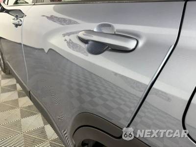 2023 Toyota Corolla Cross XLE - zdjęcie 27 z 49 - miniatura