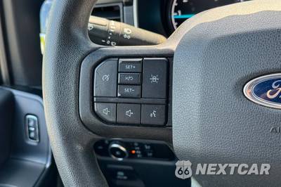 2023 Ford F-150 XL Extended Cab Medium Bed w/Rear Doors - zdjęcie 24 z 31 - miniatura