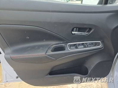 2025 Nissan Versa SR - zdjęcie 9 z 17 - miniatura