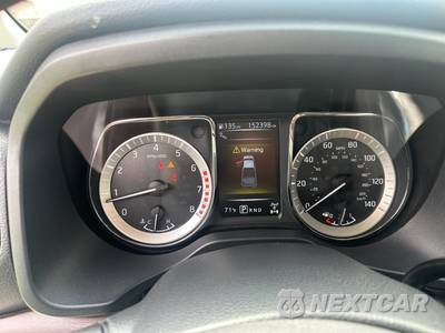 2018 Nissan TITAN Platinum Reserve Crew Cab Short Bed - zdjęcie 10 z 20 - miniatura