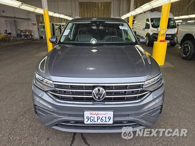 2023 Volkswagen Tiguan SE - zdjęcie 2 z 33 - miniatura