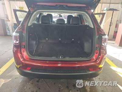 2021 Jeep Compass Limited - zdjęcie 16 z 20 - miniatura