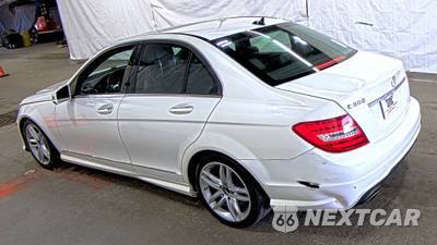 2012 Mercedes-Benz C 300 4MATIC Sedan - zdjęcie 6 z 34 - miniatura