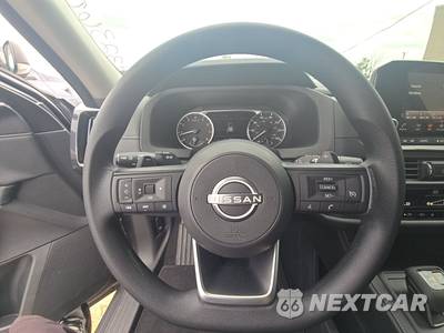 2025 Nissan Pathfinder S - zdjęcie 10 z 20 - miniatura