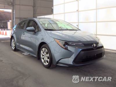 2025 Toyota Corolla LE Sedan - zdjęcie 3 z 19 - miniatura