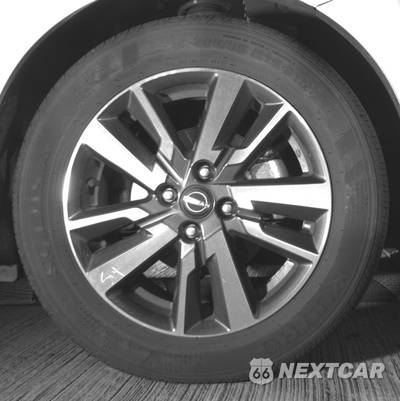 2025 Nissan Versa SV - zdjęcie 10 z 12 - miniatura