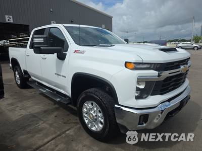 2026 Chevrolet Silverado 2500HD LT Crew Cab Short Bed 1LT - zdjęcie 3 z 47 - miniatura