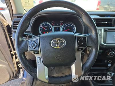 2015 Toyota 4Runner SR5 - zdjęcie 10 z 36 - miniatura